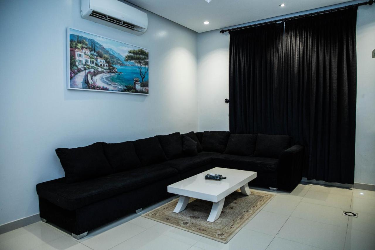 Zahrat Rozah By Quiet Rooms Riyadh Exterior photo